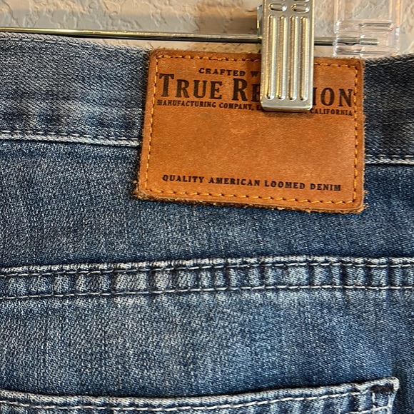 True Religion. 28. Audrey. Like new. - Picture 5 of 8